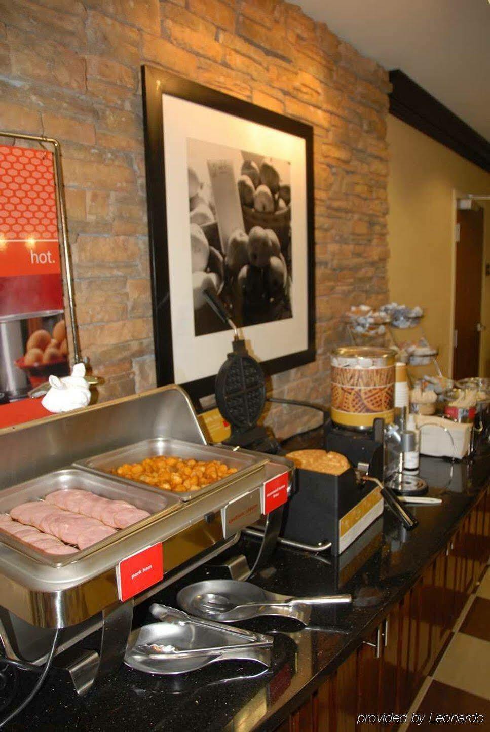 Hampton Inn - Monticello Restaurace fotografie